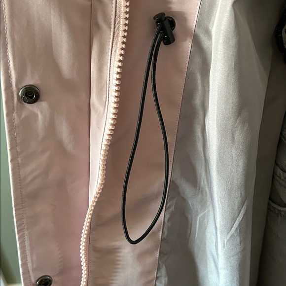 Noize Lilianna Raincoat - Picture 4 of 17